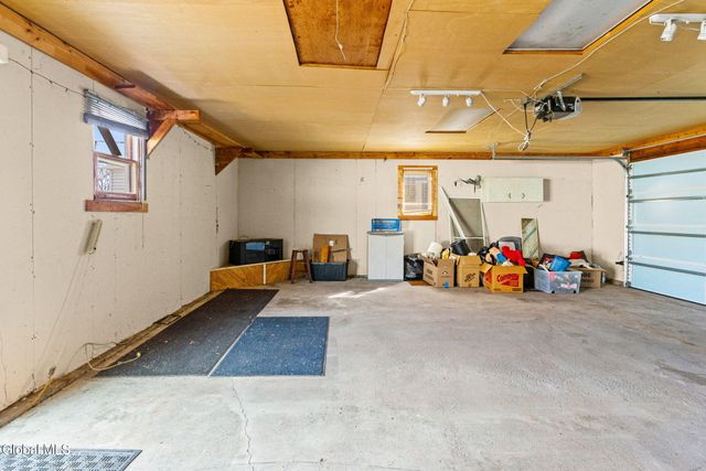 1552 3rd Avenue, Watervliet, NY 12189