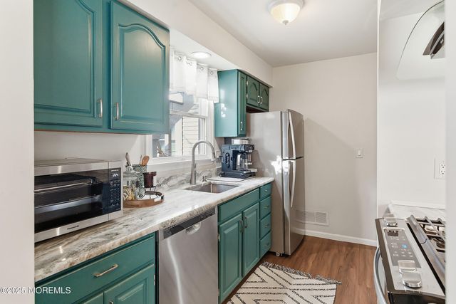 606 Bay Avenue 3, Point Pleasant Beach, NJ 08742