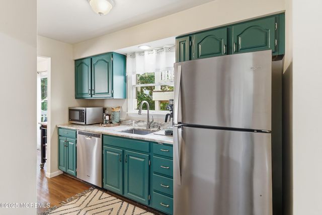 606 Bay Avenue 3, Point Pleasant Beach, NJ 08742