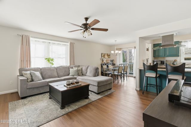 606 Bay Avenue 3, Point Pleasant Beach, NJ 08742