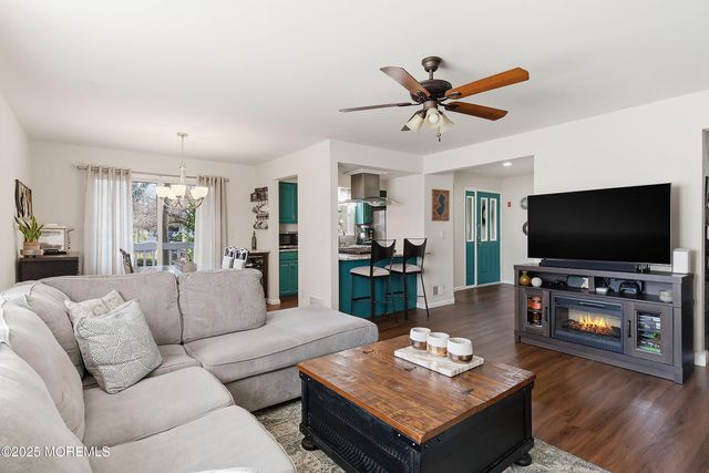 606 Bay Avenue 3, Point Pleasant Beach, NJ 08742