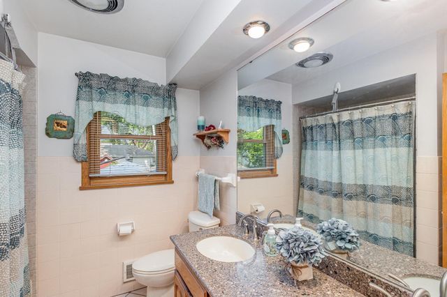 6720 Oakland Avenue, Richfield, MN 55423