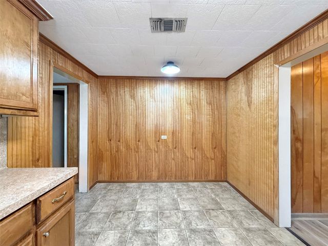 430 W Water Street, Jasper, TX 75951