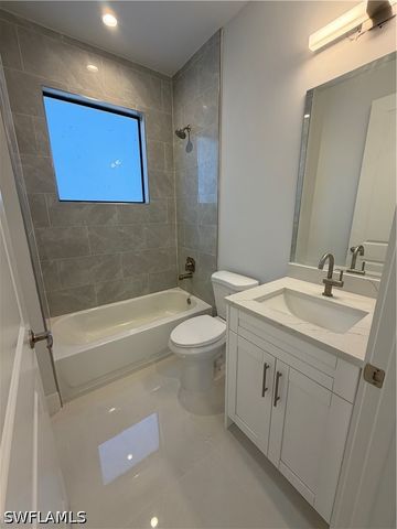 3538 29th AVE NE, Naples, FL 34120