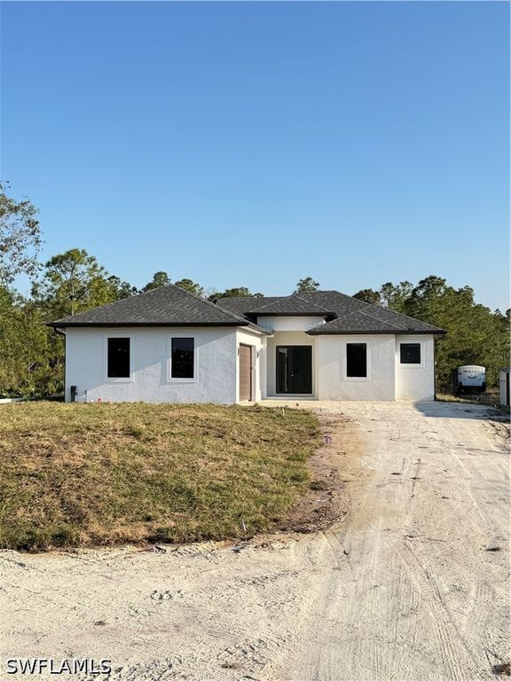 3538 29th AVE NE, Naples, FL 34120