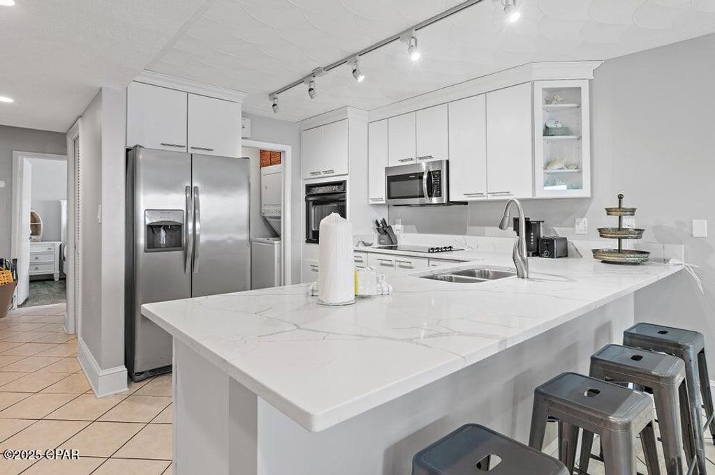 Image 16 of property listing at 23223 Front Beach Road 704, Panama City Beach, FL 32413