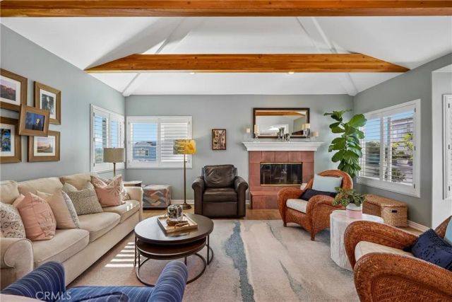 227 Culper Court, Hermosa Beach, CA 90254
