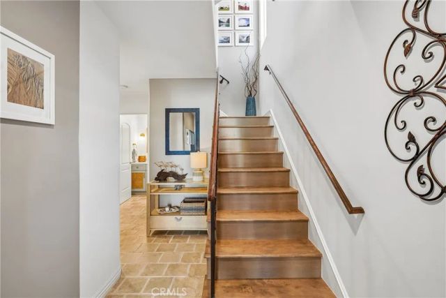 227 Culper Court, Hermosa Beach, CA 90254