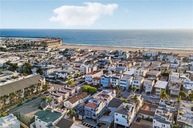 227 Culper Court, Hermosa Beach, CA 90254