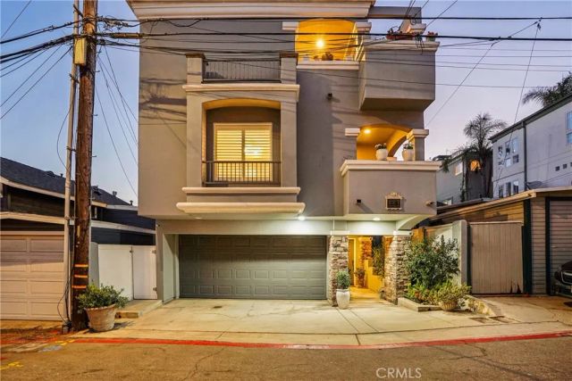 227 Culper Court, Hermosa Beach, CA 90254