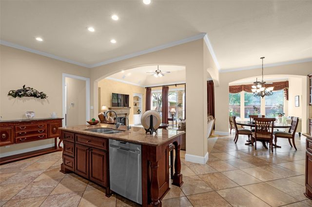 1011 Wyndham Way, Sugar Land, TX 77479