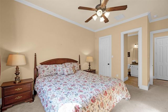 1011 Wyndham Way, Sugar Land, TX 77479