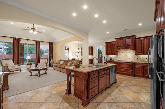 1011 Wyndham Way, Sugar Land, TX 77479