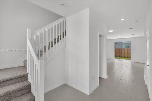 732 SE 13th Court 732, Homestead, FL 33034