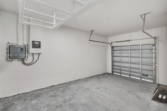 732 SE 13th Court 732, Homestead, FL 33034