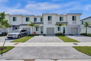 732 SE 13th Court 732, Homestead, FL 33034