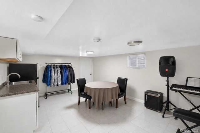2919 Wellman Avenue, Bronx, NY 10461
