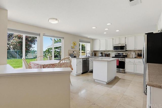 377 Moonstone Bay Drive, Oceanside, CA 92057