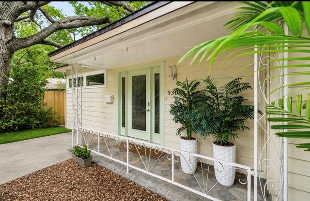 930 MONTROSE BOULEVARD N, St Petersburg, FL 33703