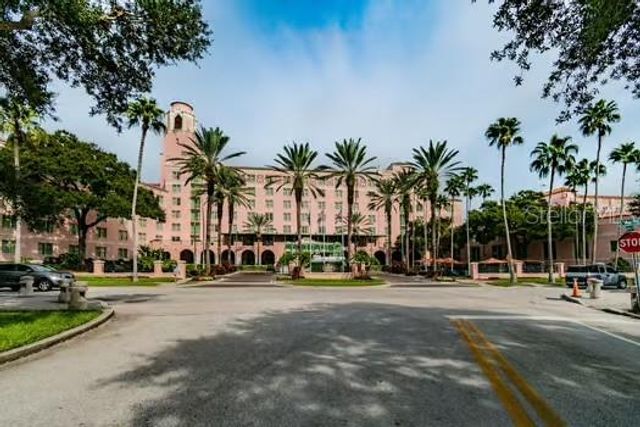 930 MONTROSE BOULEVARD N, St Petersburg, FL 33703