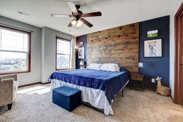 406 3rd Street SE, Bondurant, IA 50035