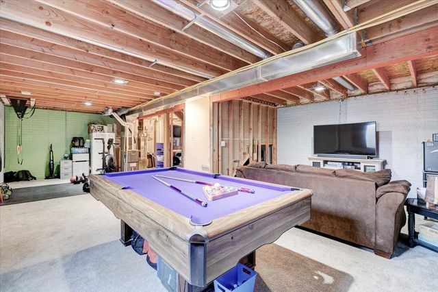 406 3rd Street SE, Bondurant, IA 50035