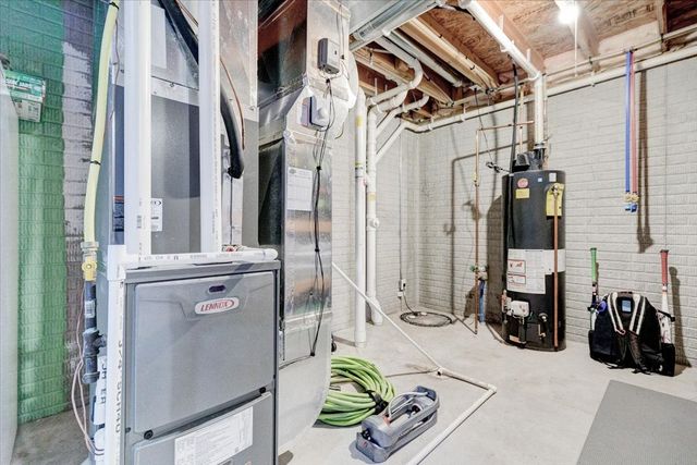 406 3rd Street SE, Bondurant, IA 50035