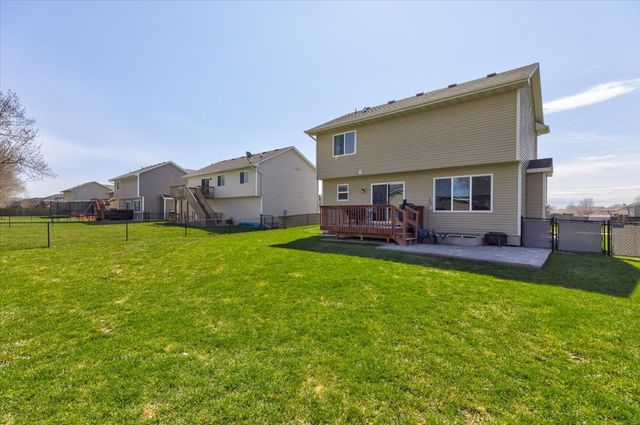 406 3rd Street SE, Bondurant, IA 50035