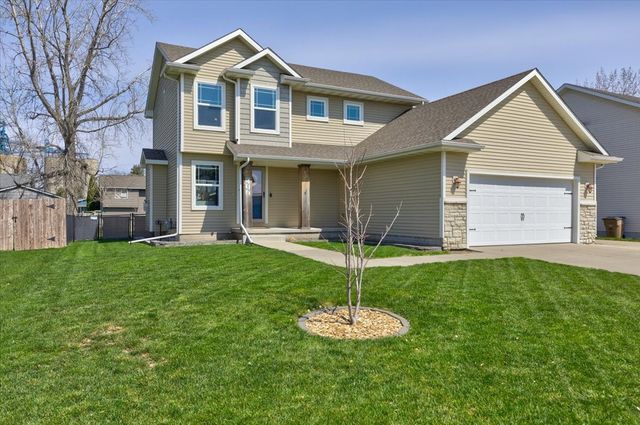 406 3rd Street SE, Bondurant, IA 50035