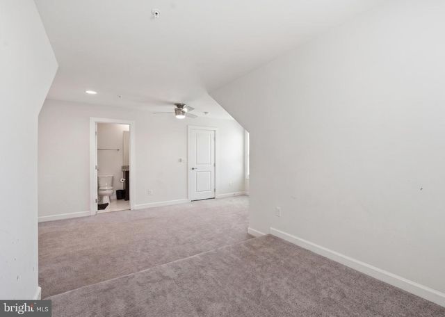 22353 TRAILVIEW CROSSING TER, Ashburn, VA 20148