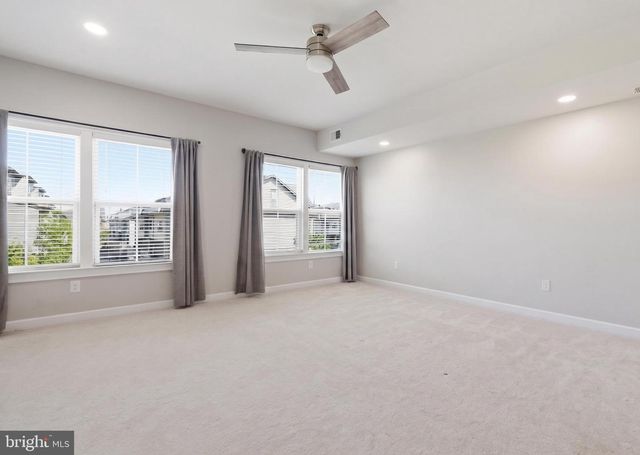 22353 TRAILVIEW CROSSING TER, Ashburn, VA 20148