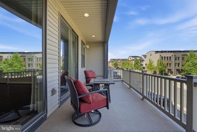 22353 TRAILVIEW CROSSING TER, Ashburn, VA 20148