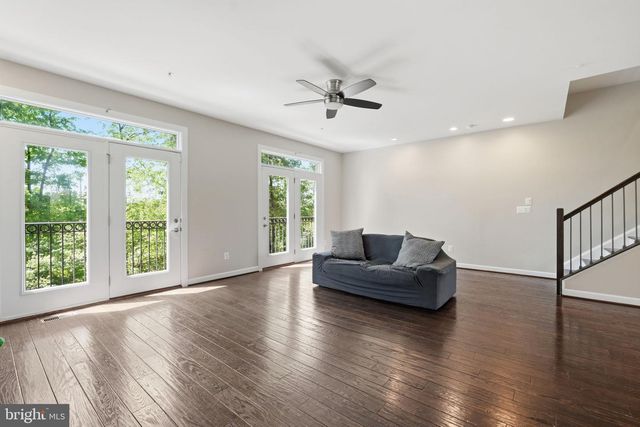 22353 TRAILVIEW CROSSING TER, Ashburn, VA 20148