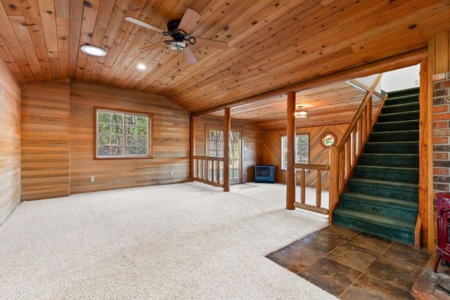 1956 E Fork Road, Williams, OR 97544