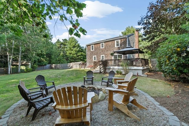 66 Maureen Way, Plymouth, MA 02360