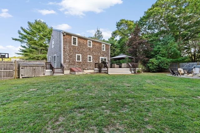 66 Maureen Way, Plymouth, MA 02360