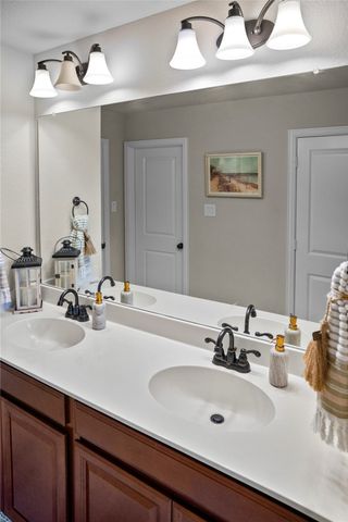 2201 Blue Harbor Way, Garland, TX 75043