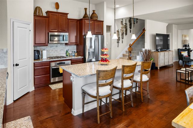 2201 Blue Harbor Way, Garland, TX 75043