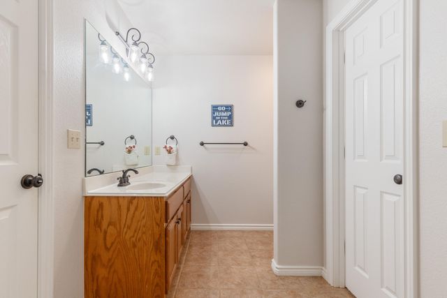 53399 E 344 Road, Jay, OK 74346