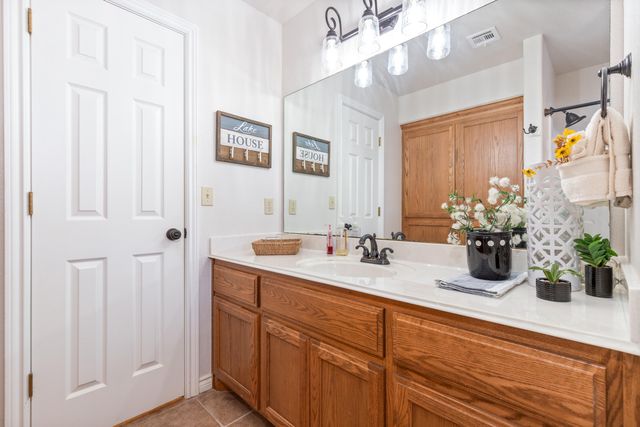 53399 E 344 Road, Jay, OK 74346