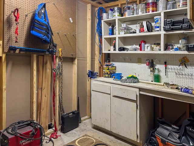 53399 E 344 Road, Jay, OK 74346