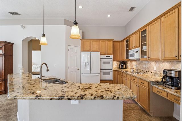 10032 HONEY TREE COURT, Orlando, FL 32836