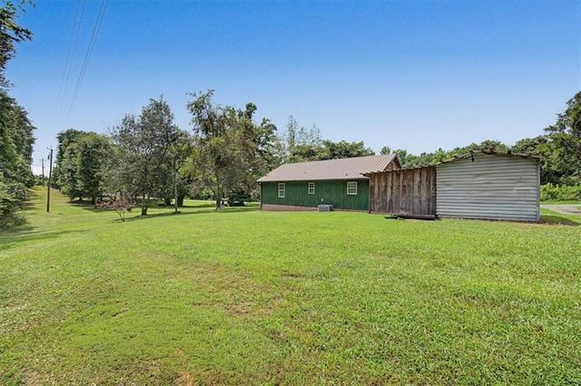 95 Aragon Road, Taylorsville, GA 30178