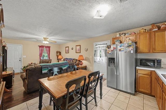 95 Aragon Road, Taylorsville, GA 30178