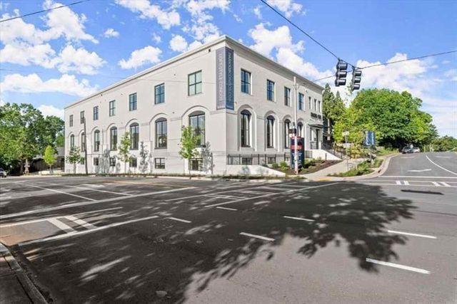 108 Park Place Unit 107, Decatur, GA 30030
