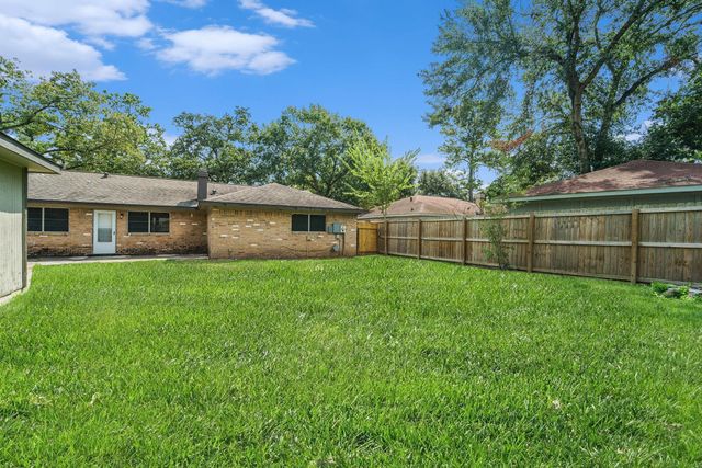 23235 Earlmist Drive, Spring, TX 77373