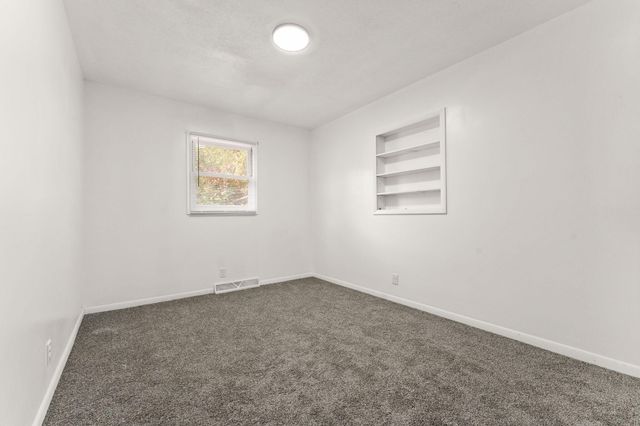 1876 N Forrester Road, La Porte, IN 46350