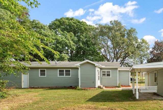 1876 N Forrester Road, La Porte, IN 46350