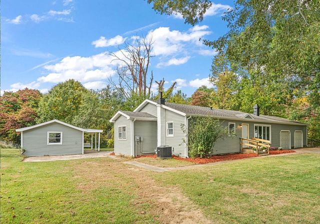 1876 N Forrester Road, La Porte, IN 46350