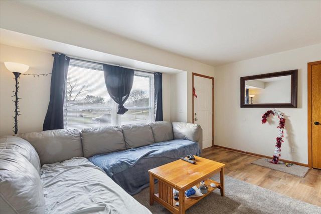 2805 - 2807 Mohican Road, Janesville, WI 53545